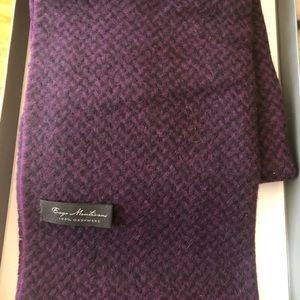 NWT Enzo Mantovani cashmere scarf